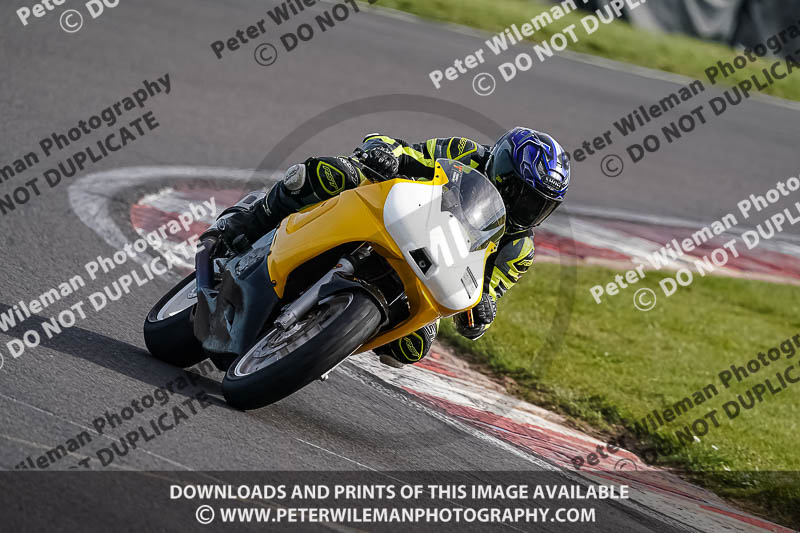 donington no limits trackday;donington park photographs;donington trackday photographs;no limits trackdays;peter wileman photography;trackday digital images;trackday photos